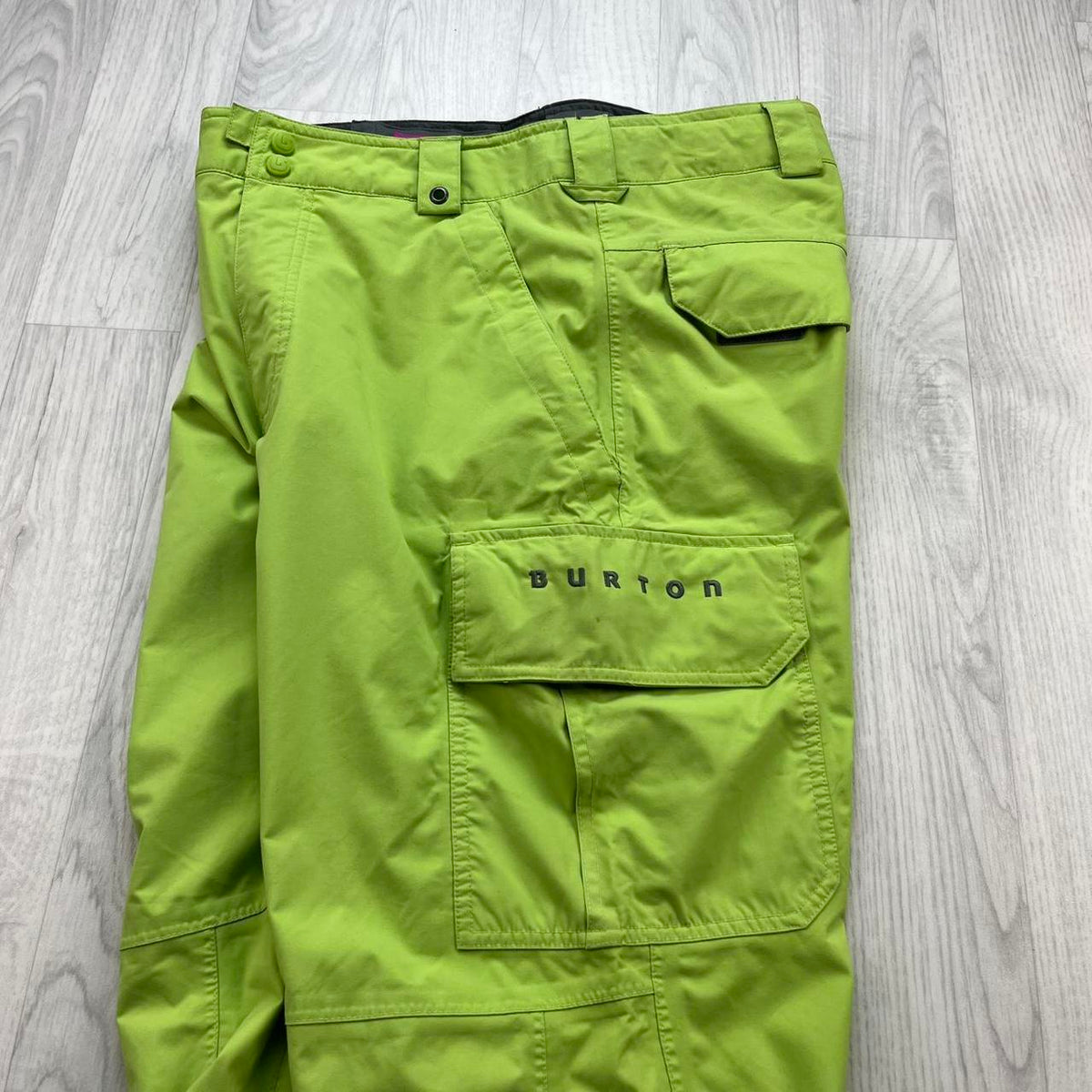 VINTAGE Y2K BURTON BAGGY SKI PANTS SALOPETTES GREEN