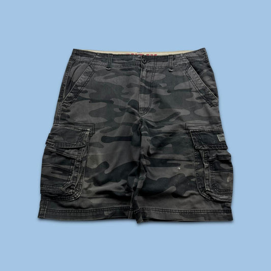 VINTAGE Y2K UNION BAY BAGGY CAMO CARGO SHORTS