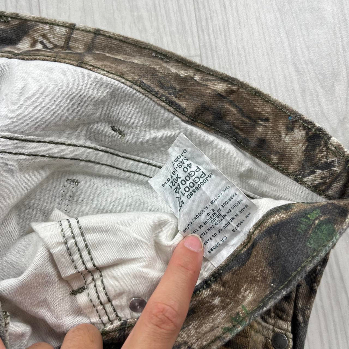 VINTAGE WRANGLER REALTREE BAGGY CAMO TROUSERS