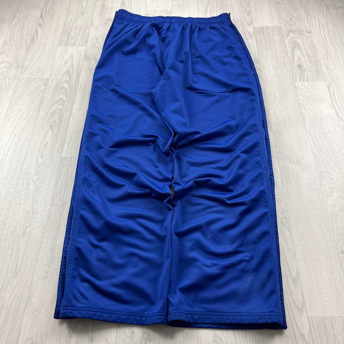 VINTAGE Y2K ADIDAS NEW YORK KNICKS BAGGY TRACKSUIT BOTTOMS BLUE