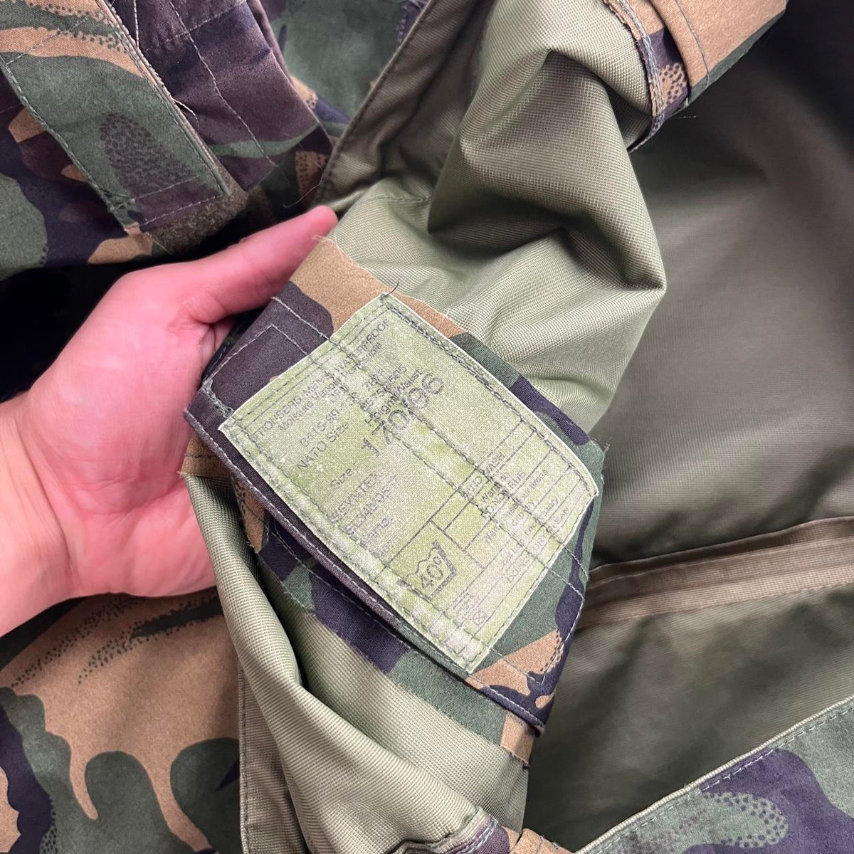 VINTAGE UTILITY BAGGY CAMO CARGO PANTS