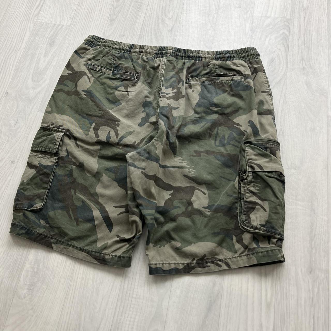 GEORGE BAGGY LOOSE CAMO SHORTS