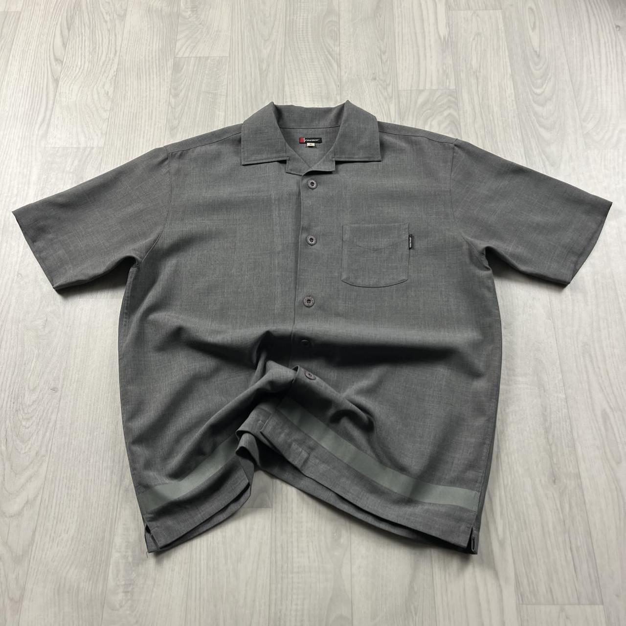 VINTAGE Y2K FIRETRAP SHORT SLEEVE SHIRT GREY