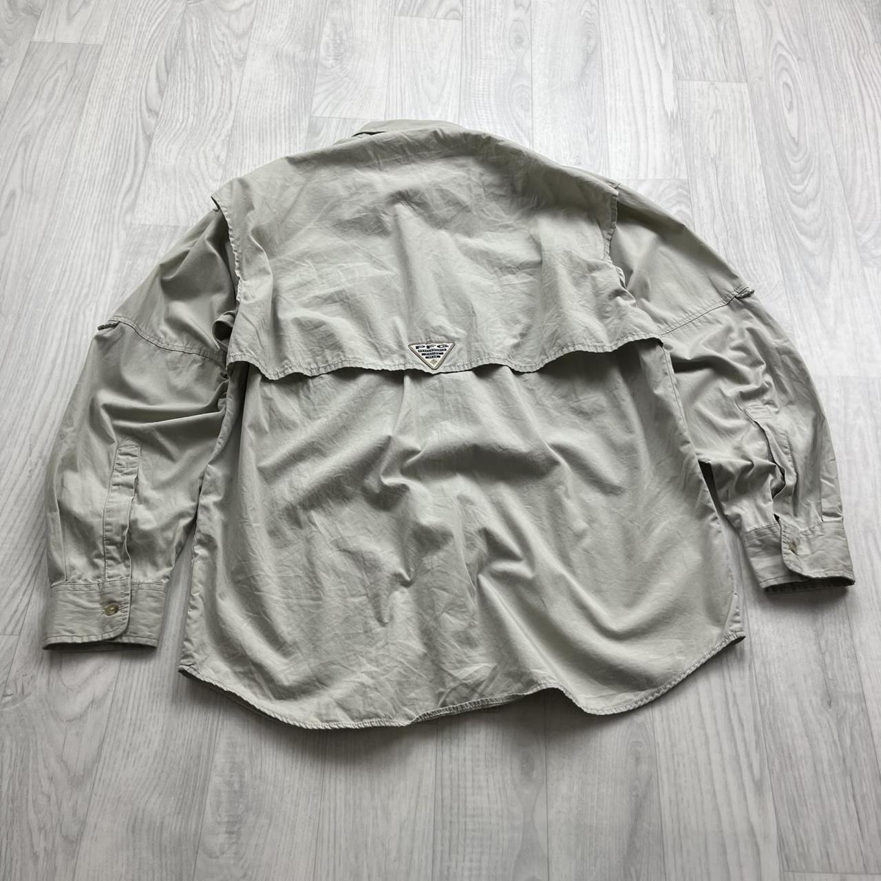 VINTAGE Y2K COLUMBIA UTILITY LONG SLEEVE BUTTON UP SHIRT BEIGE