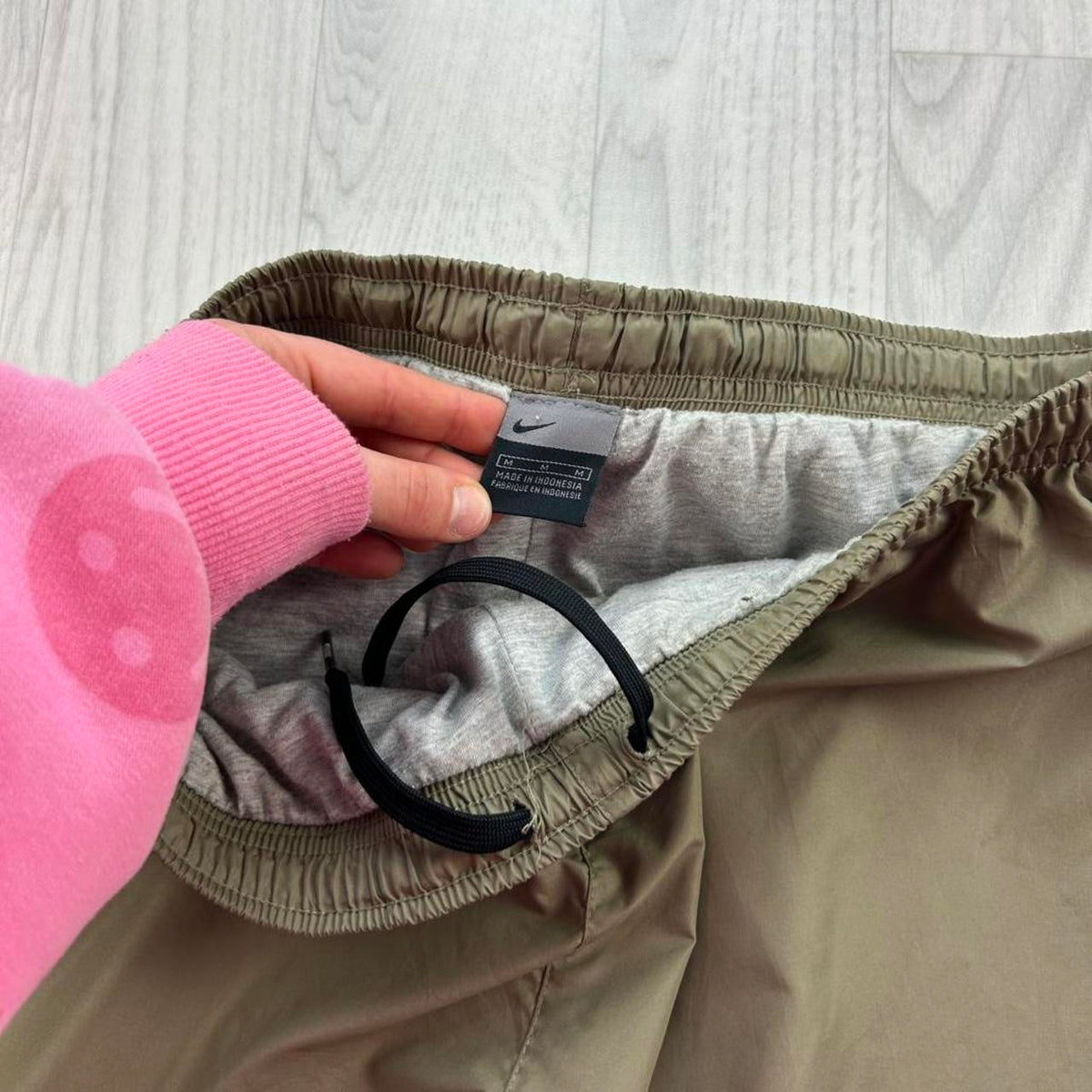 VINTAGE Y2K NIKE BAGGY TRACKSUIT BOTTOMS KHAKI