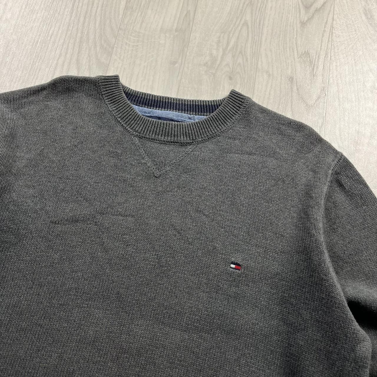 VINTAGE Y2K TOMMY HILFIGER CHUNKY KNITTED JUMPER GREY