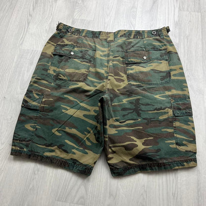 VINTAGE Y2K BAGGY CAMO CARGO SHORTS