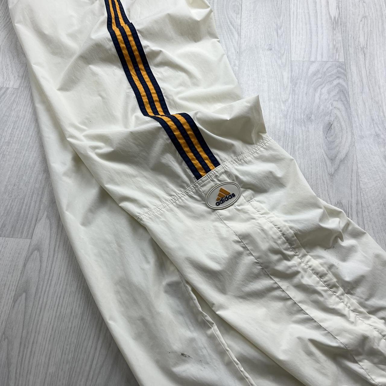 VINTAGE 90s ADIDAS BAGGY TRACKSUIT BOTTOMS CREAM