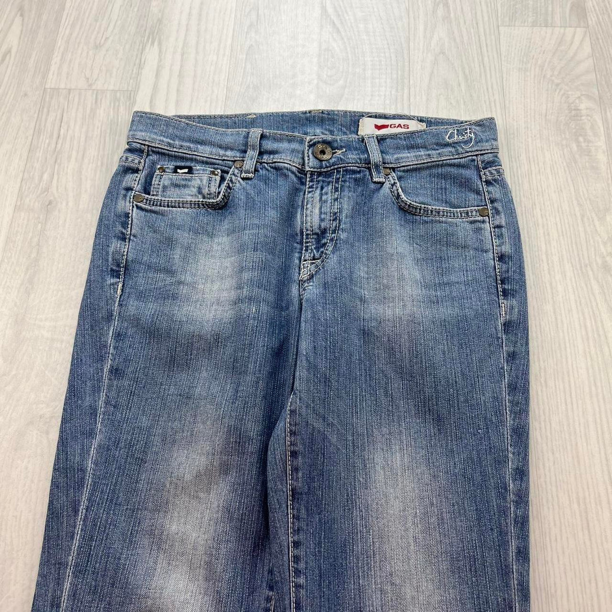 VINTAGE Y2K GAS LOW RISE SLIM BOOTCUT JEANS LIGHT BLUE
