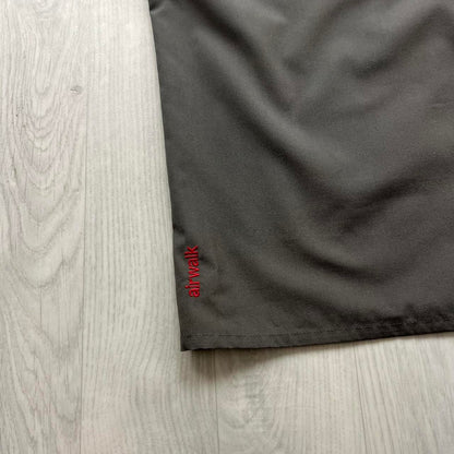 VINTAGE Y2K AIRWALK SHORT SLEEVE SHIRT BROWN