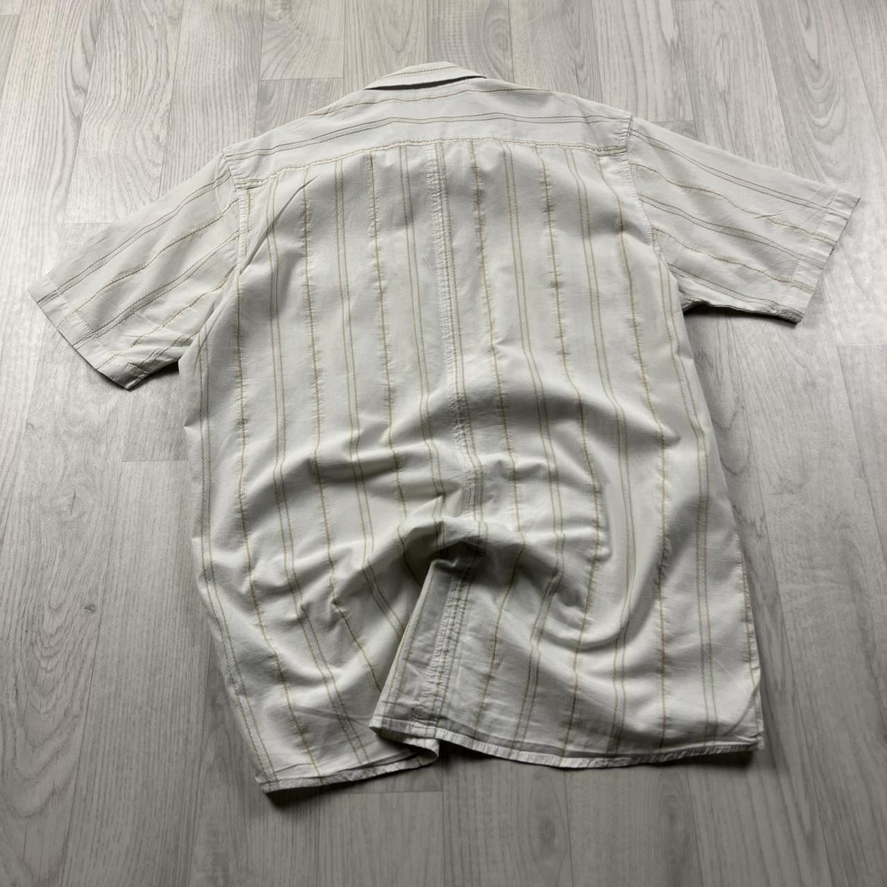 VINTAGE Y2K QUIKSILVER STRIPED SHORT SLEEVE SHIRT WHITE