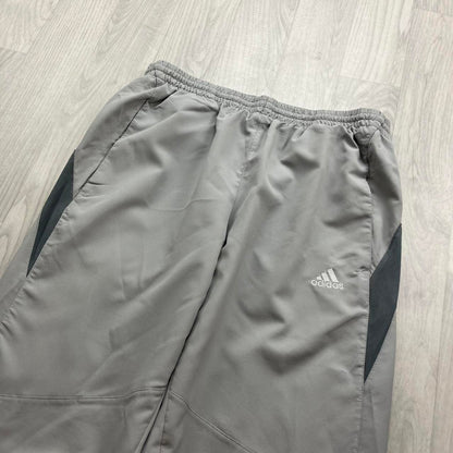 VINTAGE Y2K ADIDAS BAGGY TRACKSUIT BOTTOMS GREY