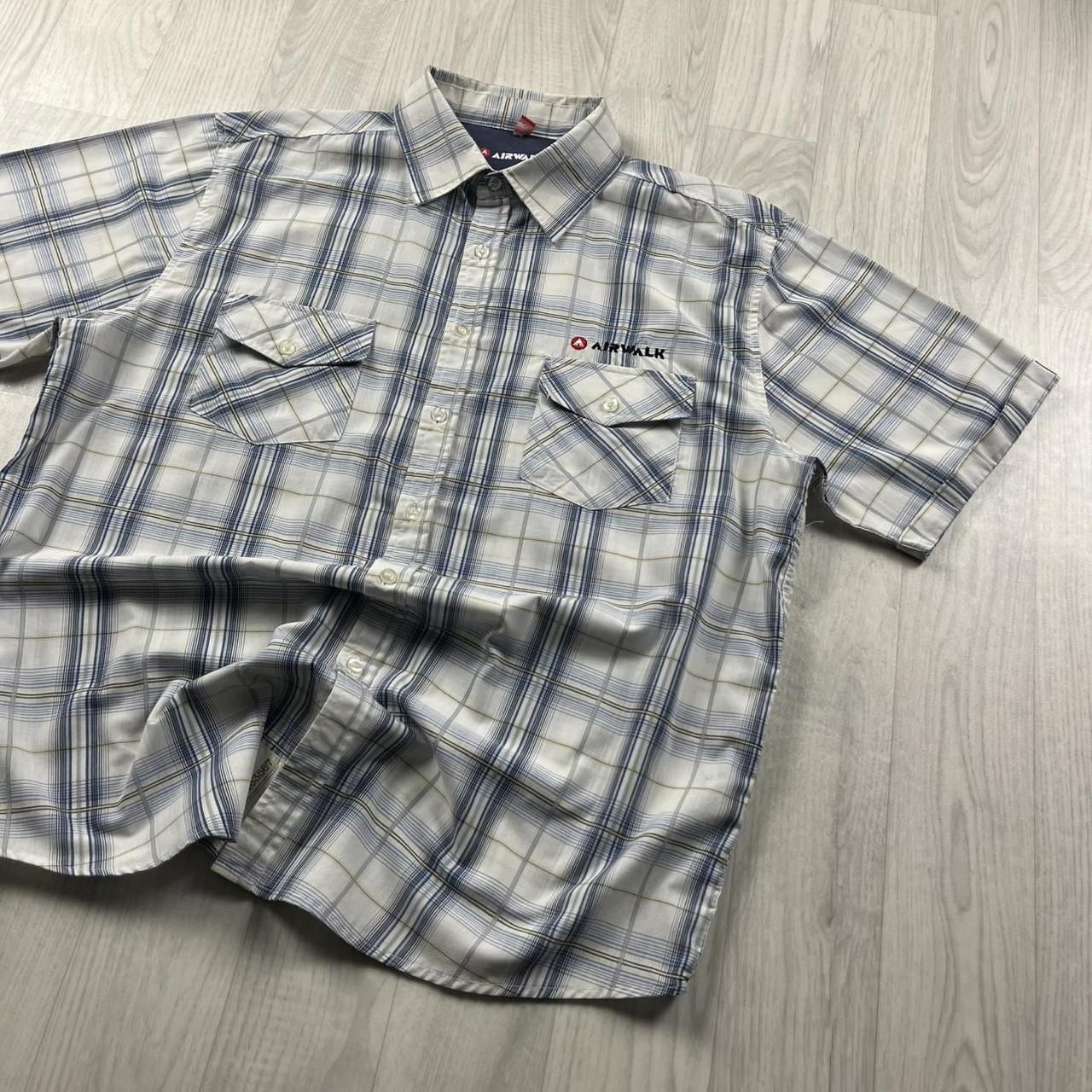 VINTAGE Y2K AIRWALK CHECKERED SHORT SLEEVE SHIRT WHITE