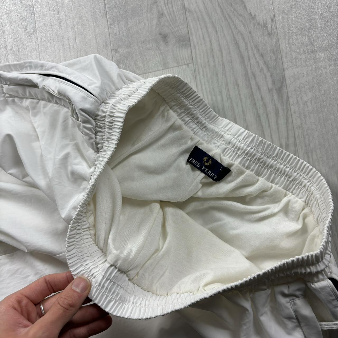 VINTAGE Y2K FRED PERRY BAGGY TRACKSUIT BOTTOMS WHITE
