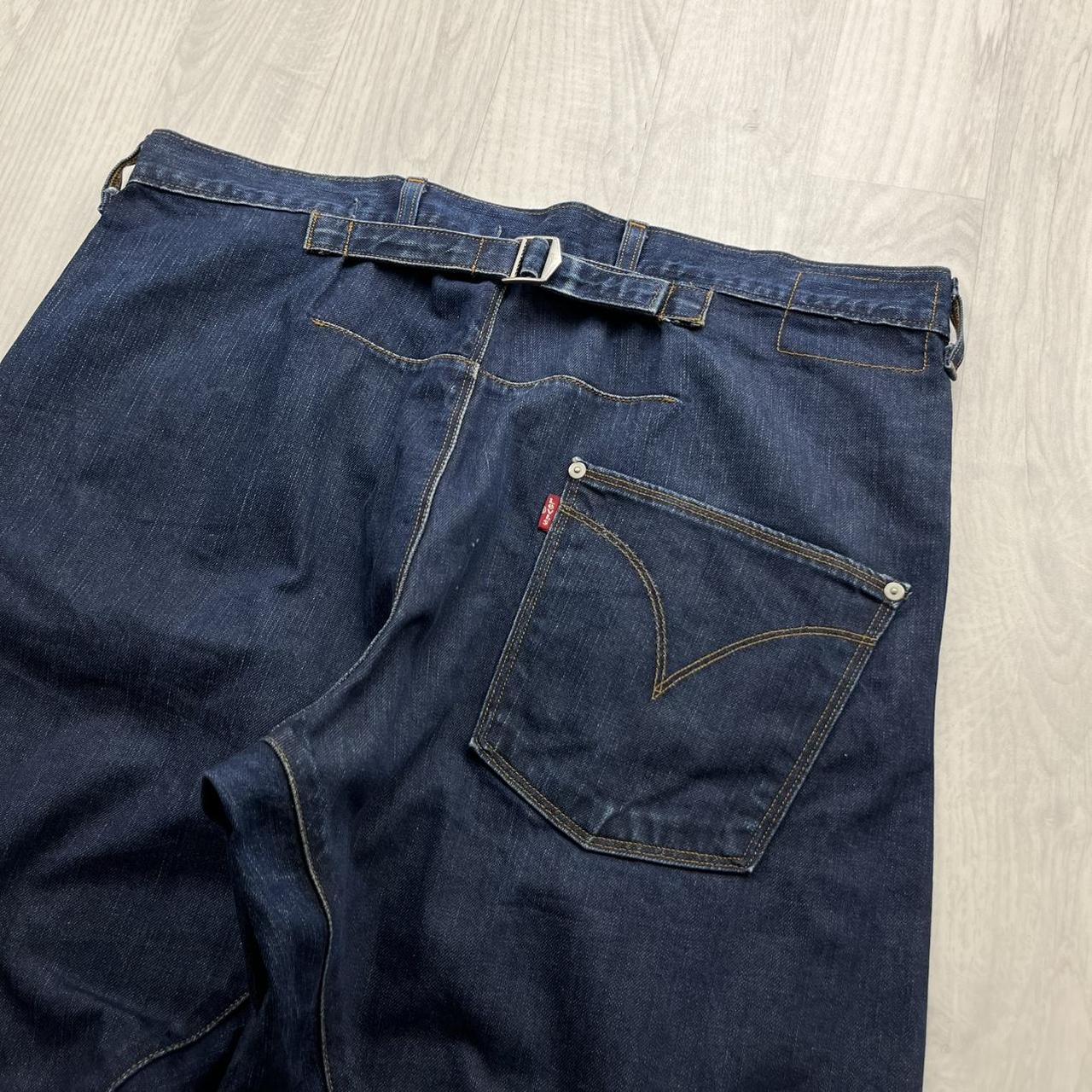 VINTAGE 00s LEVIS BAGGY LOOSE JORTS NAVY
