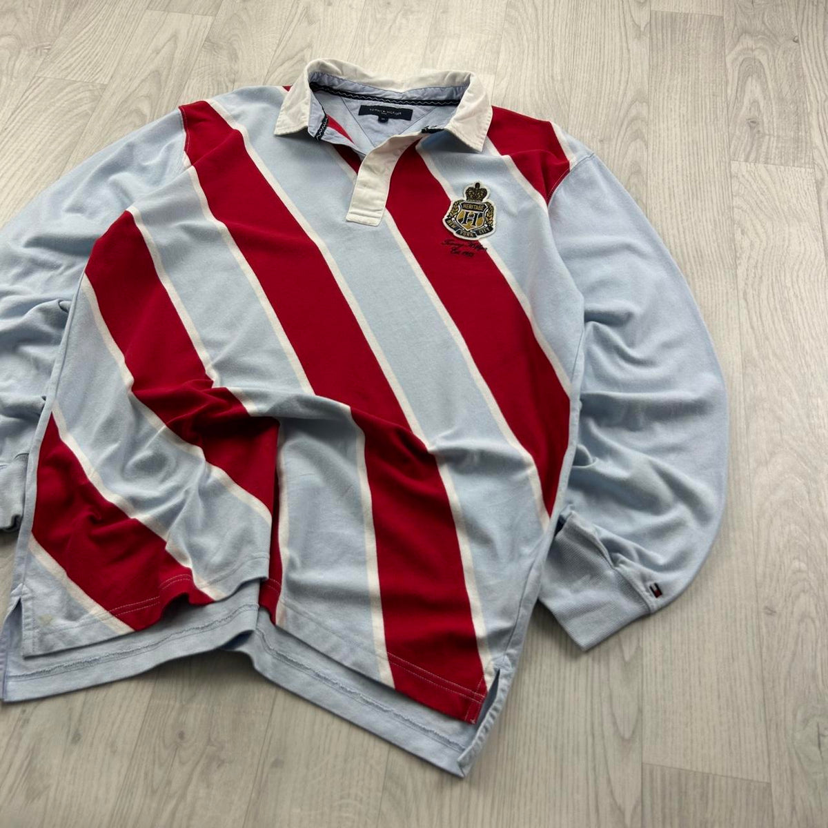 VINTAGE Y2K TOMMY HILFIGER STRIPED LONG SLEEVE RUGBY POLO SHIRT SKY BLUE / RED