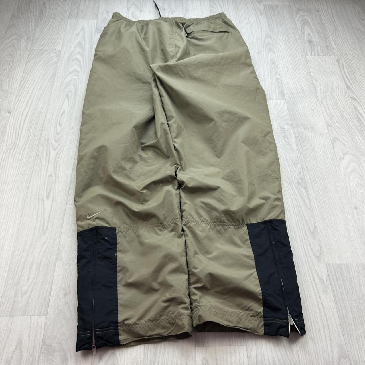 VINTAGE Y2K NIKE BAGGY TRACKSUIT BOTTOMS KHAKI