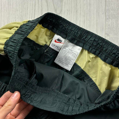 VINTAGE 90s NIKE BAGGY SHELL TRACKSUIT BOTTOMS GREEN