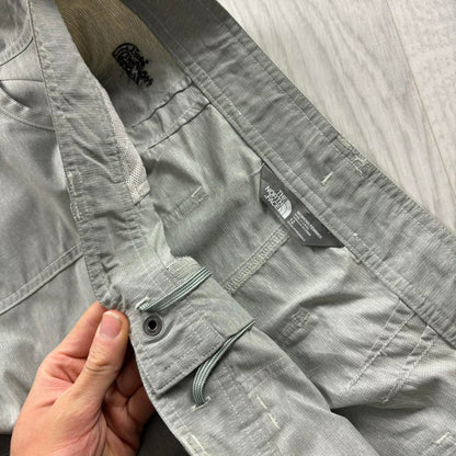 VINTAGE Y2K THE NORTH FACE BAGGY LOW RISE TROUSERS GREY