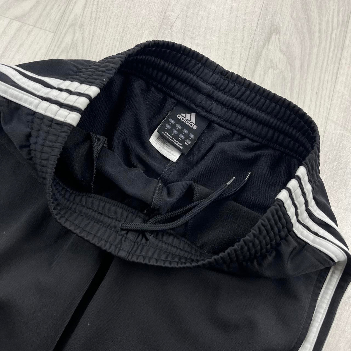 VINTAGE Y2K ADIDAS SIDE STRIPE BAGGY TRACKSUIT BOTTOMS BLACK