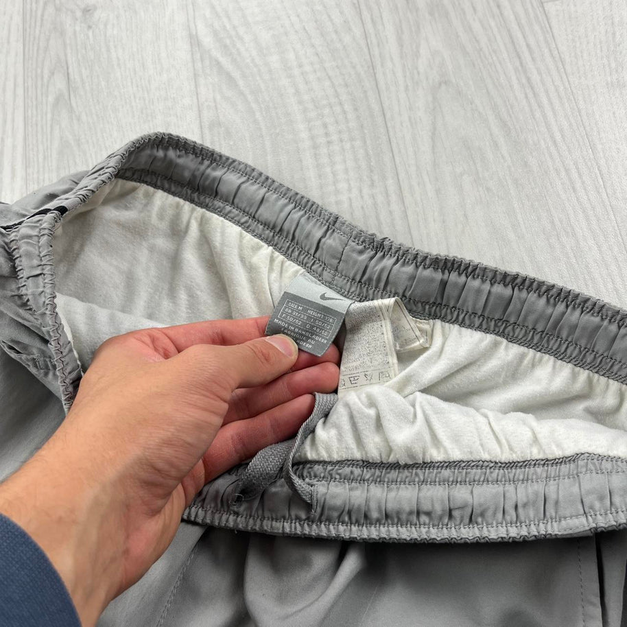 VINTAGE Y2K NIKE BAGGY TECHNICAL TRACKSUIT BOTTOMS GREY