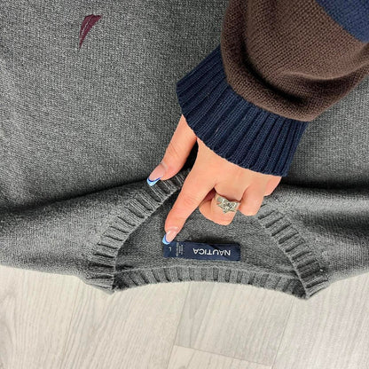 VINTAGE Y2K NAUTICA KNITTED JUMPER GREY