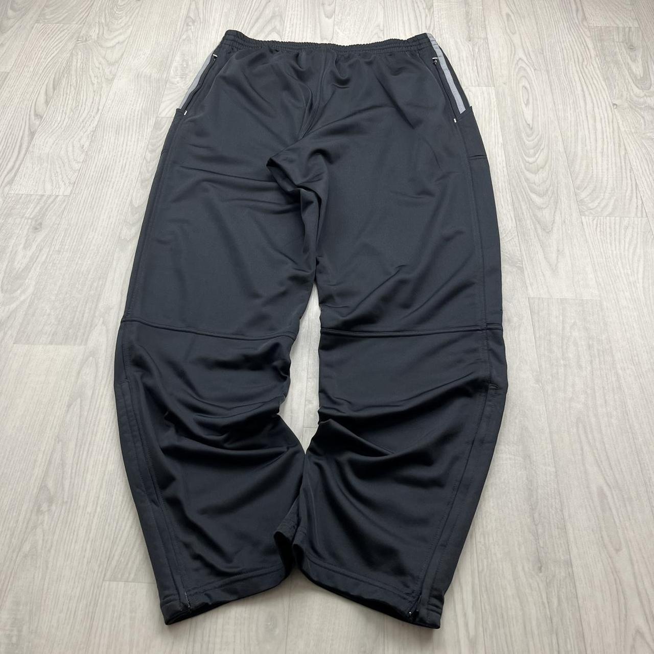 VINTAGE 90s ADIDAS BAGGY TRACKSUIT BOTTOMS GREY