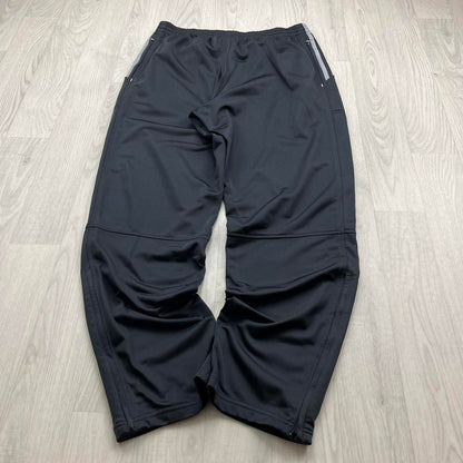 VINTAGE 90s ADIDAS BAGGY TRACKSUIT BOTTOMS GREY