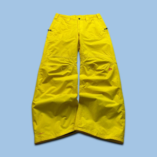 VINTAGE Y2K NIKE ACG BAGGY SKI PANTS SALOPETTES YELLOW