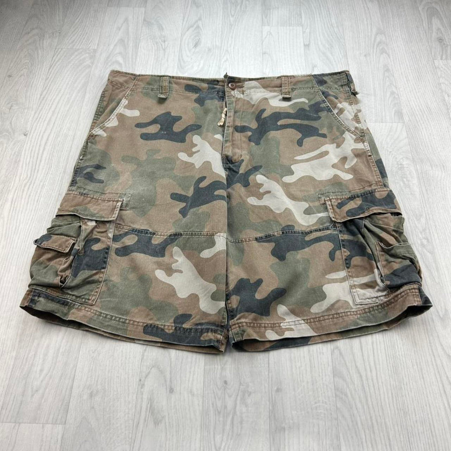 VINTAGE Y2K STEVE AND BARRYS BAGGY CAMO CARGO SHORTS KHAKI