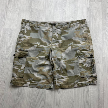 VINTAGE Y2K DOCKERS BAGGY CAMO CARGO SHORTS