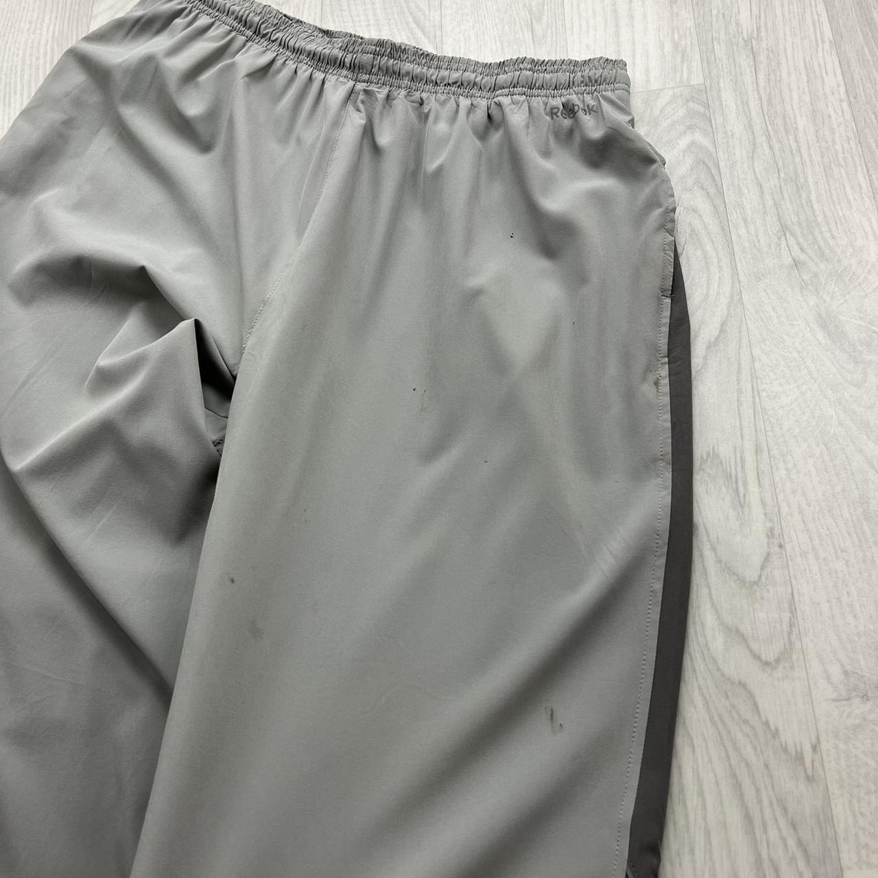 VINTAGE Y2K REEBOK BAGGY TRACKSUIT BOTTOMS GREY