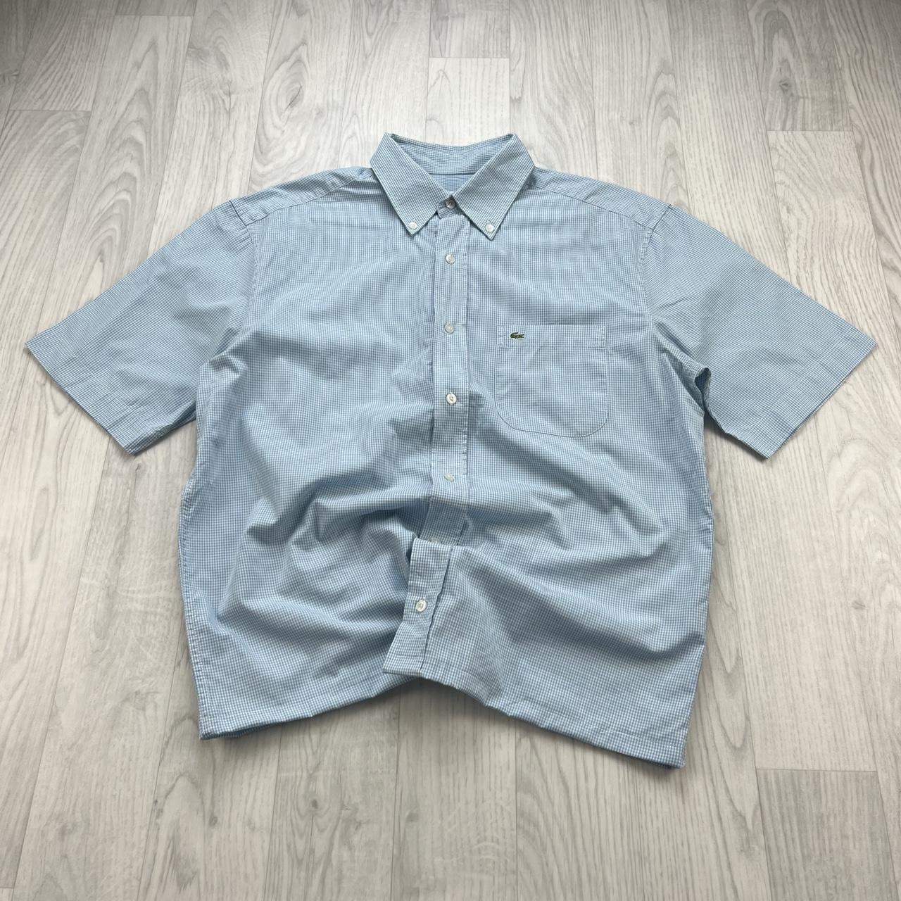 VINTAGE 00s LACOSTE GINGHAM CROPPED SHORT SLEEVE BUTTON UP SHIRT LIGHT BLUE