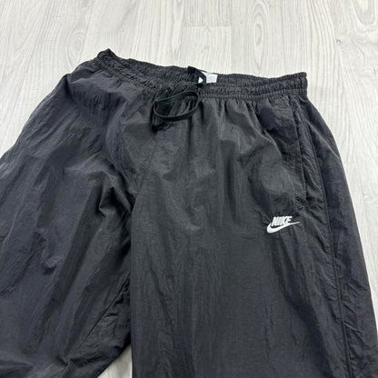 NIKE BAGGY TRACKSUIT BOTTOMS BLACK