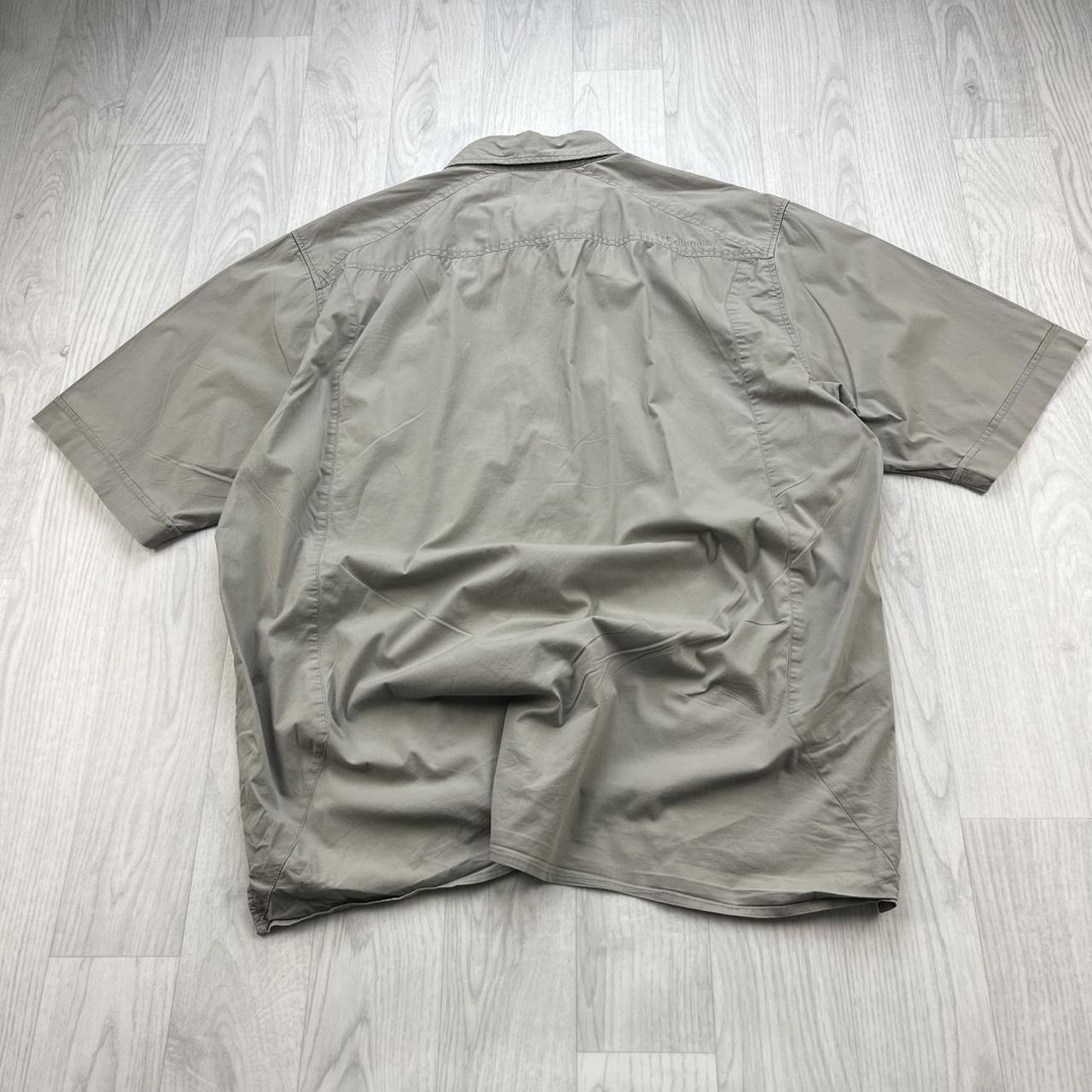 VINTAGE 00s COLUMBIA PLAIN UTILITY SHORT SLEEVE BUTTON UP SHIRT BEIGE