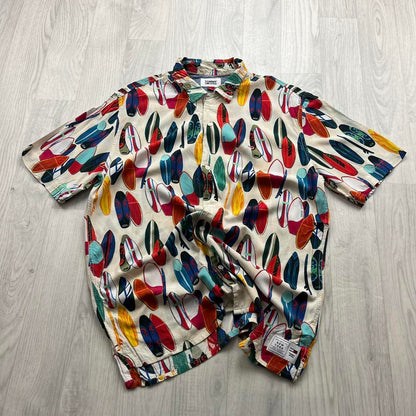 TOMMY JEANS SURFBOARD PRINT SHORT SLEEVE SHIRT CREAM