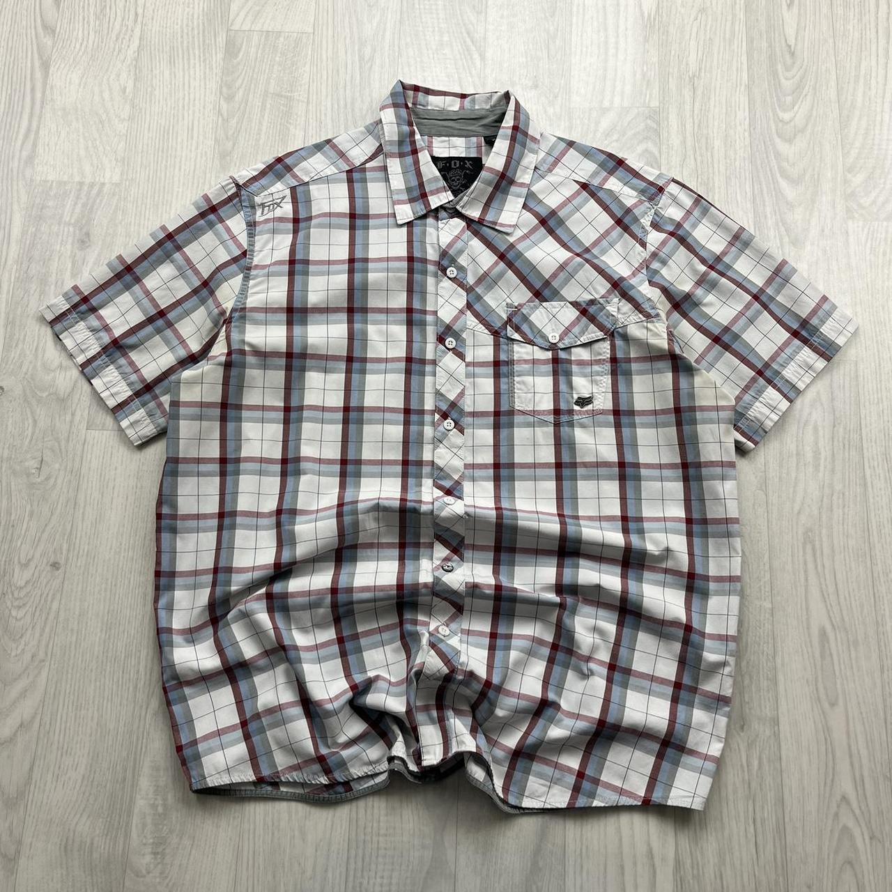 VINTAGE Y2K FOX CHECKERED SHORT SLEEVE BUTTON UP SHIRT WHITE