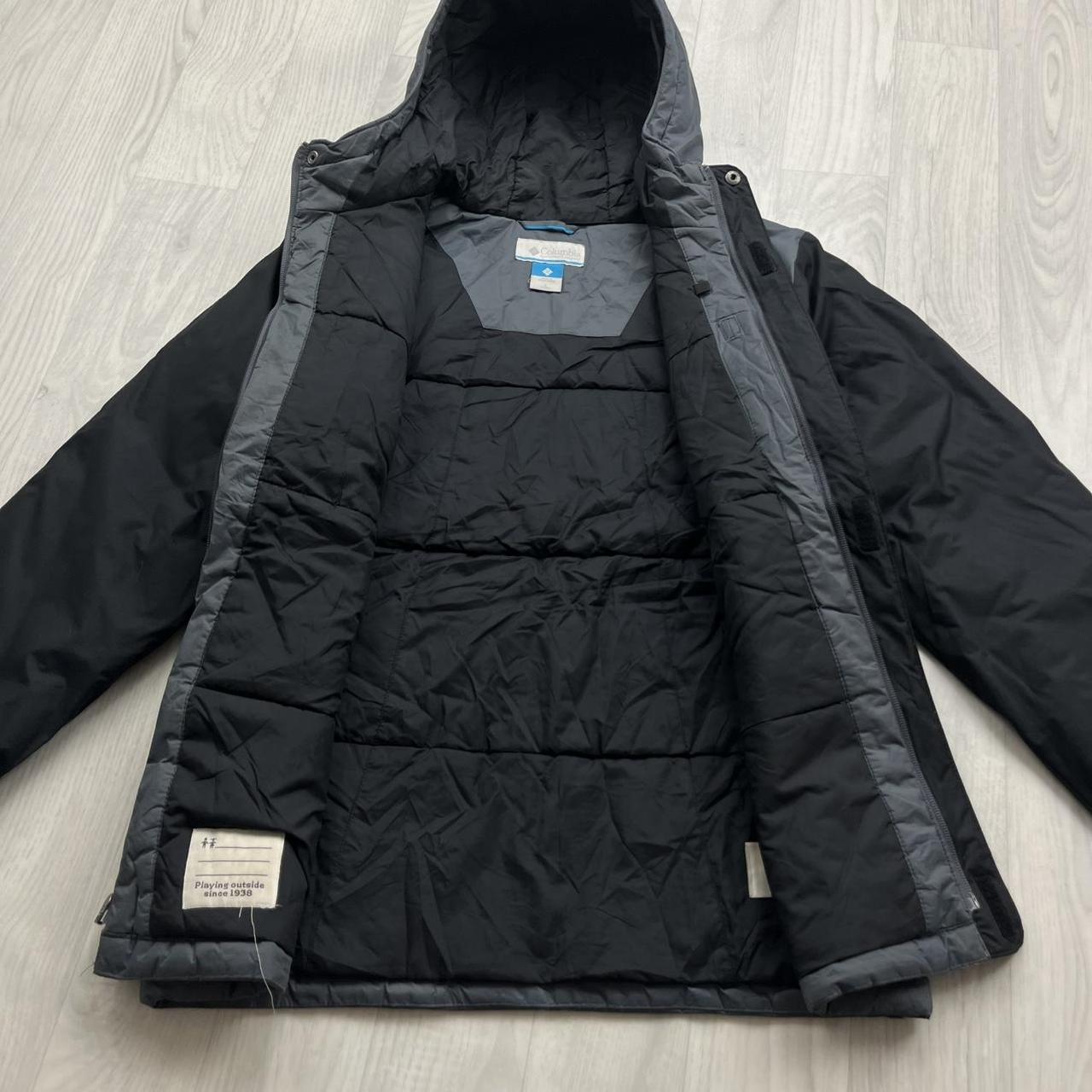 VINTAGE 00s COLUMBIA HOODED JACKET BLACK GREY