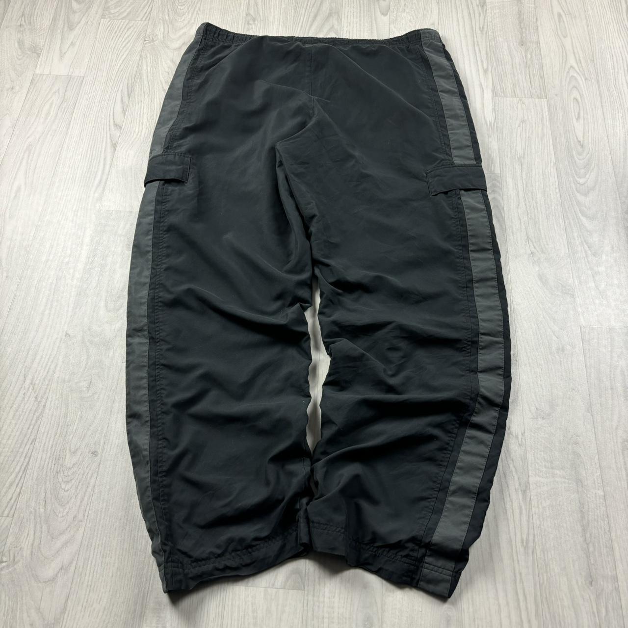 VINTAGE Y2K NIKE CARGO BAGGY TRACKSUIT BOTTOMS BLACK / GREY