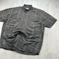VINTAGE 00s CHECKERED SHORT SLEEVE BUTTON UP SHIRT BROWN