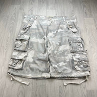 VINTAGE Y2K BAGGY CAMO CARGO SHORTS GREY / WHITE