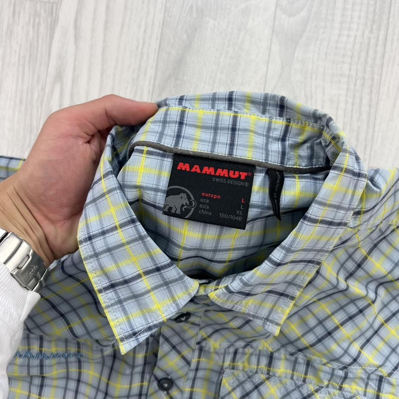VINTAGE 00s MAMMUT GINGHAM CHECKERED SHORT SLEEVE BUTTON UP SHIRT BLUE / YELLOW