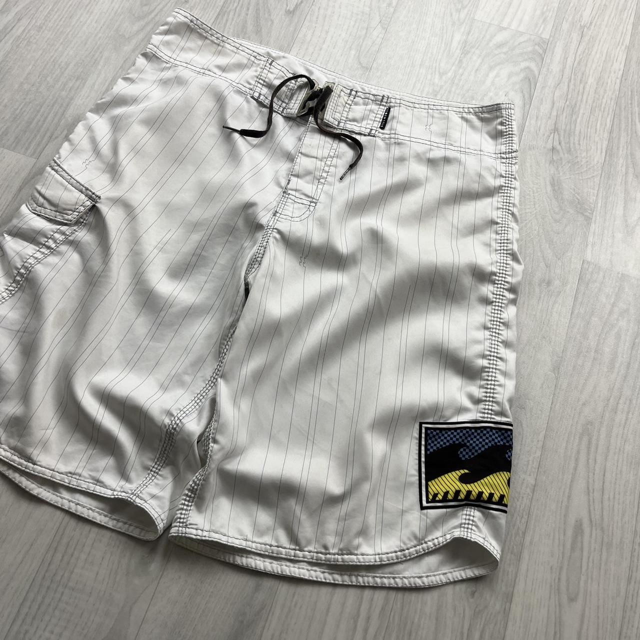 VINTAGE Y2K BILLABONG BAGGY BOARD SHORTS WHITE