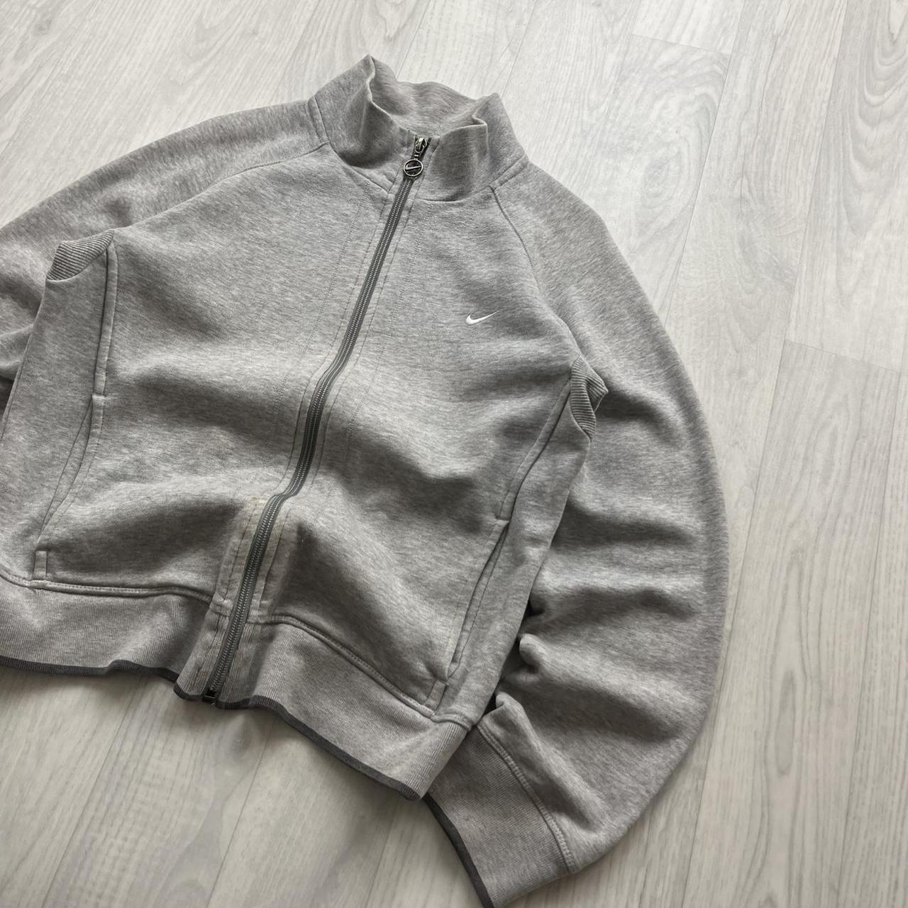 VINTAGE Y2K NIKE ZIP SWEATSHIRT GREY
