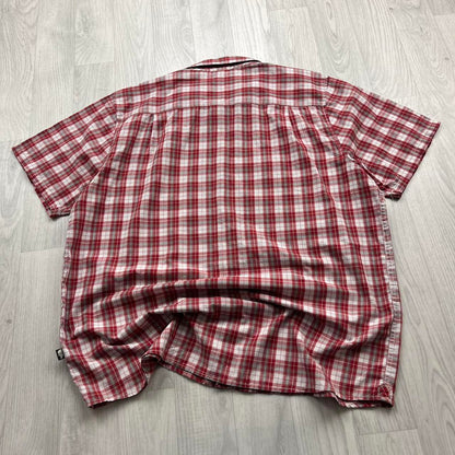 VINTAGE Y2K THE NORTH FACE CHECKERED SHORT SLEEVE BUTTON UP SHIRT RED
