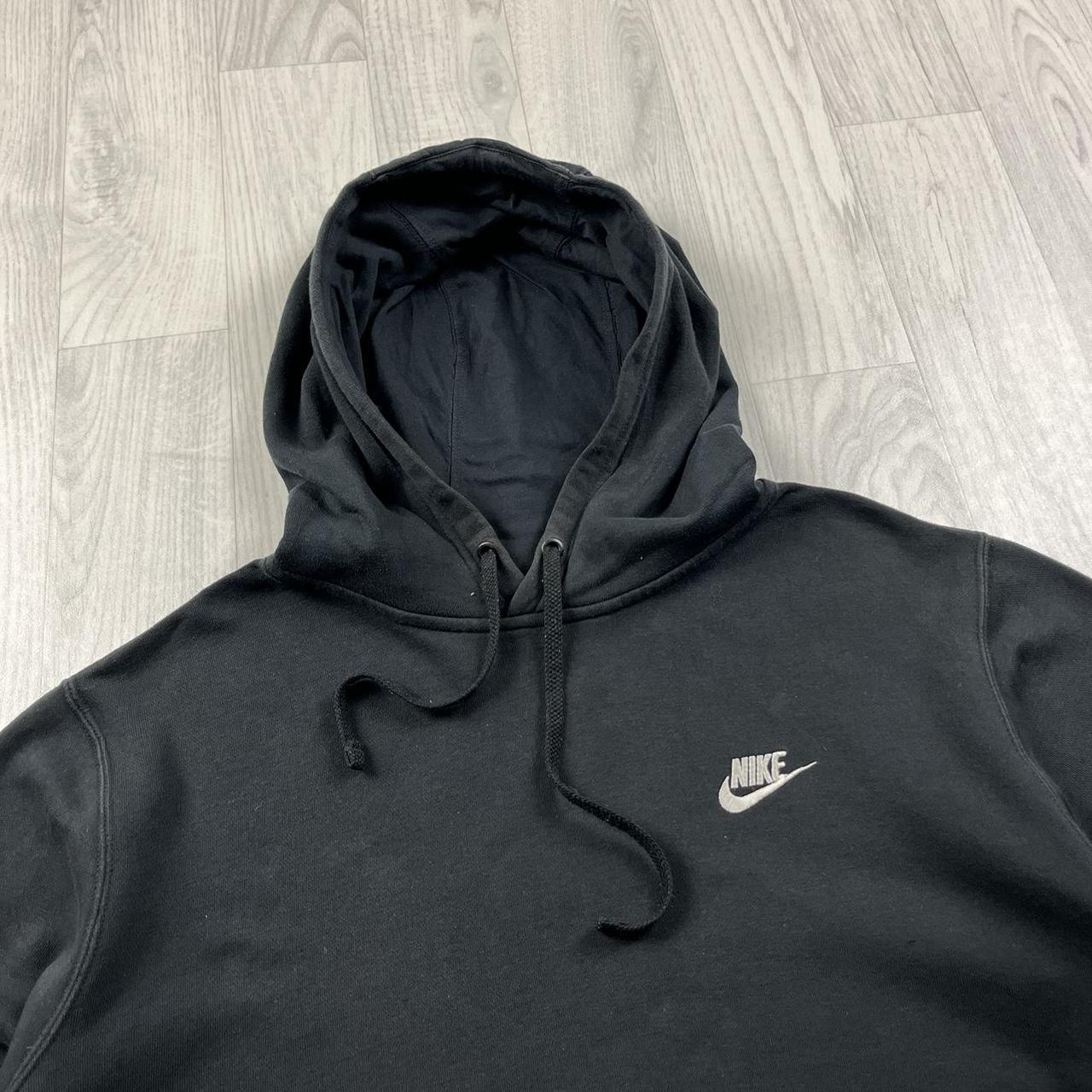 VINTAGE Y2K NIKE HOODIE BLACK