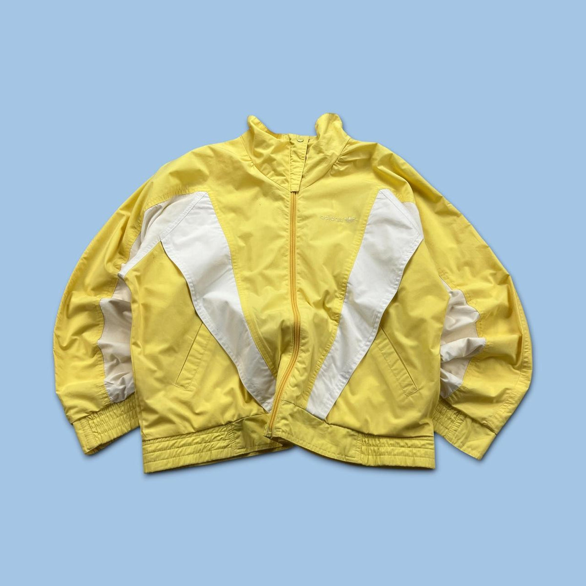 VINTAGE 90s ADIDAS PANELLED WINDBREAKER JACKET YELLOW