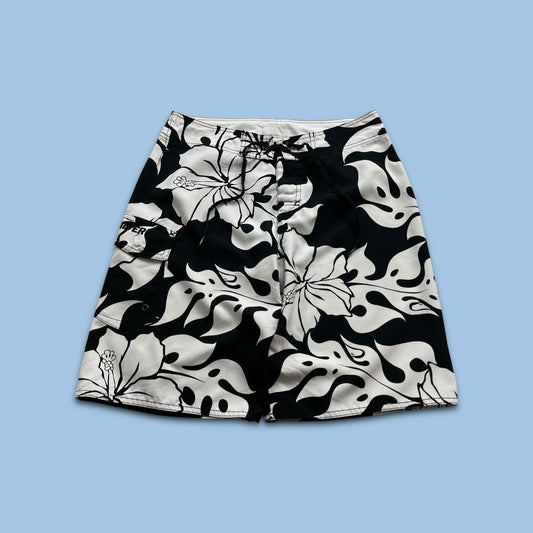 VINTAGE Y2K QUIKSILVER FLORAL HAWAIIAN BOARD SHORTS BLACK / WHITE