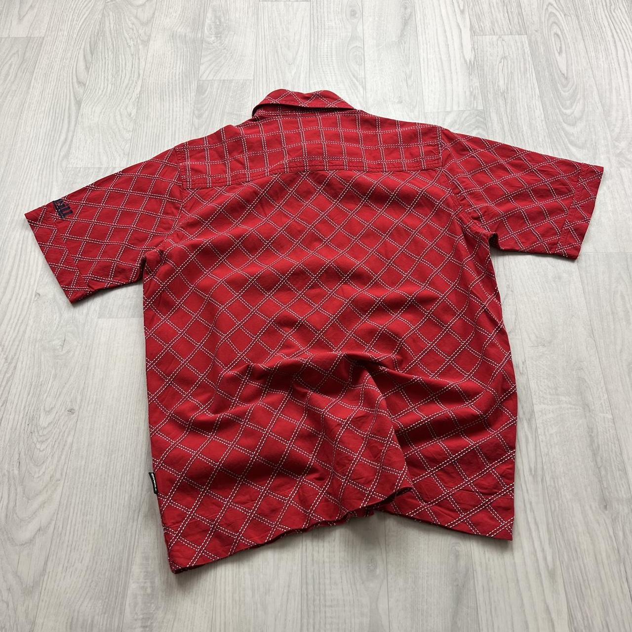 VINTAGE Y2K ONEILL SHORT SLEEVE PATTERN SHIRT RED