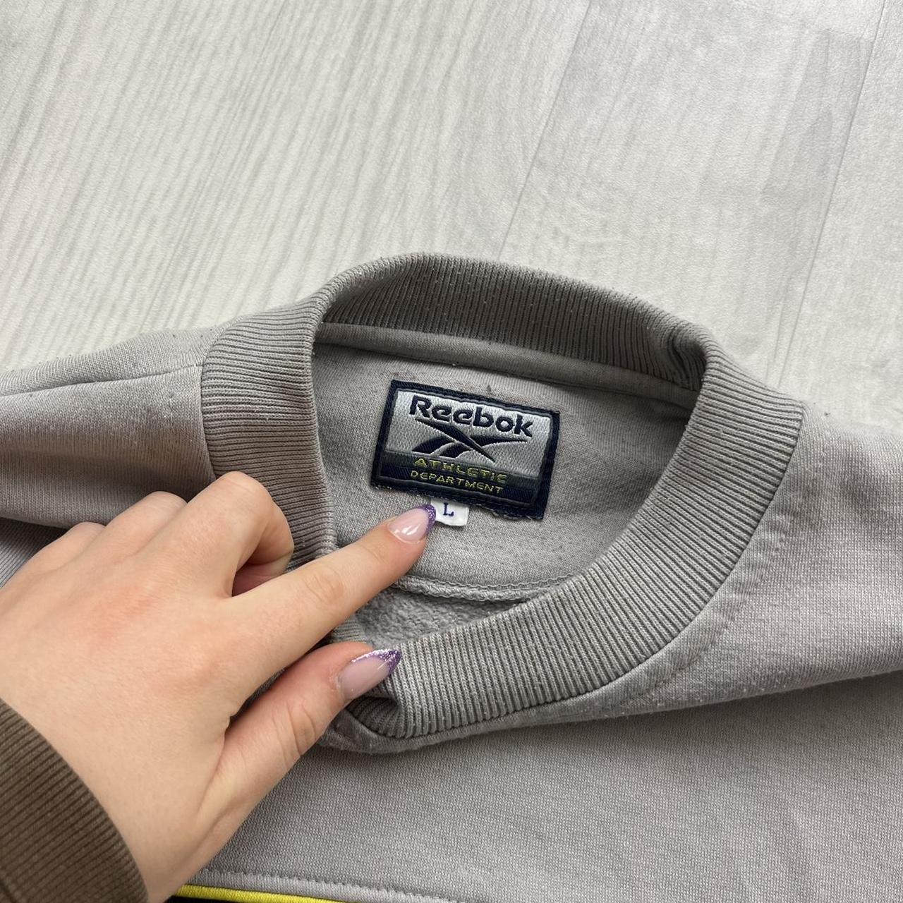 VINTAGE Y2K REEBOK SPELLOUT SWEATSHIRT NAVY GREY